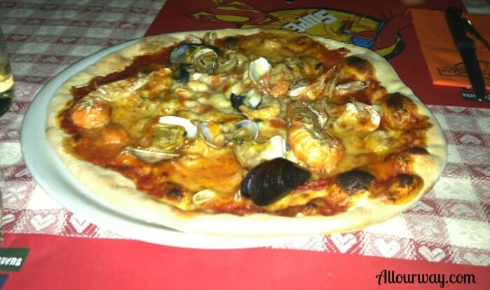 Pizza, Seafood, Venice, Italy