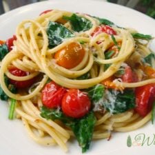 Roasted Grape Tomatoes and Garlic in Olive Oil @allourway.com