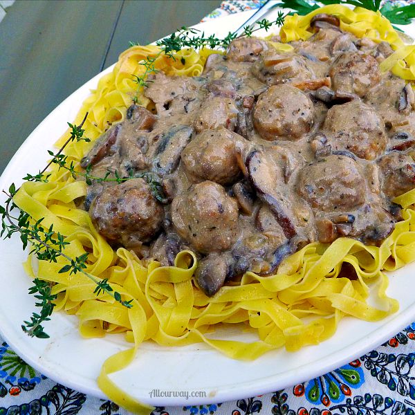 Italian Meatballs in a Creamy Mushroom Sauce over Fettuccini @ Allourway.com