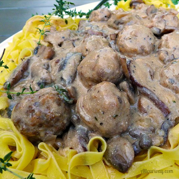 Italian Meatballs in Creamy Mushroom Sauce @allourway.com