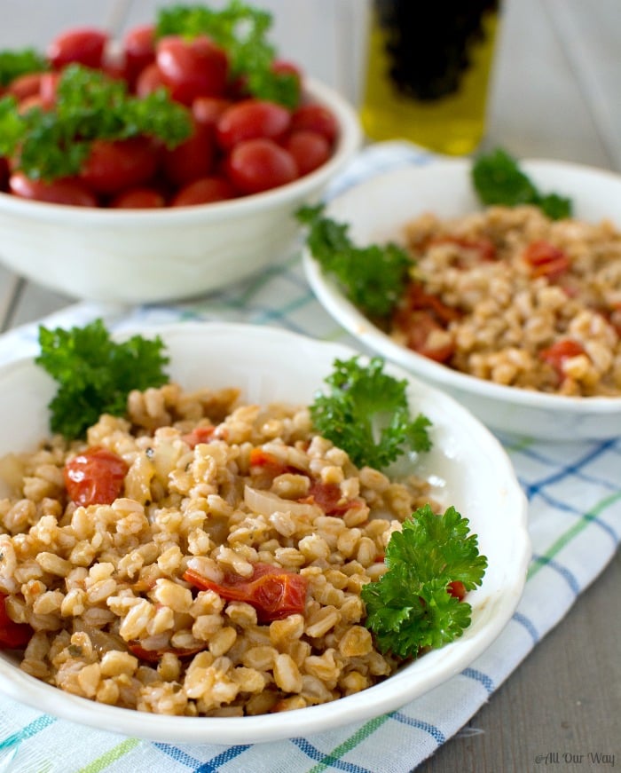 Farro with Tomatoes Easy Italian One-Pan Dish