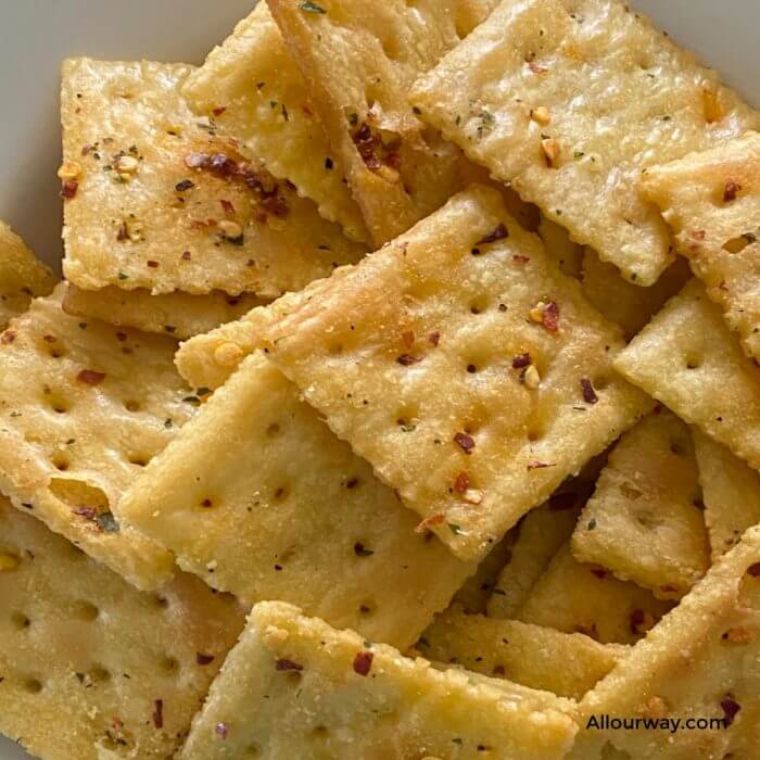 Saltine crackers spiced with red pepper flakes and ranch seasoning. 