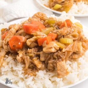 Chicken chop suey over a bed of rice.