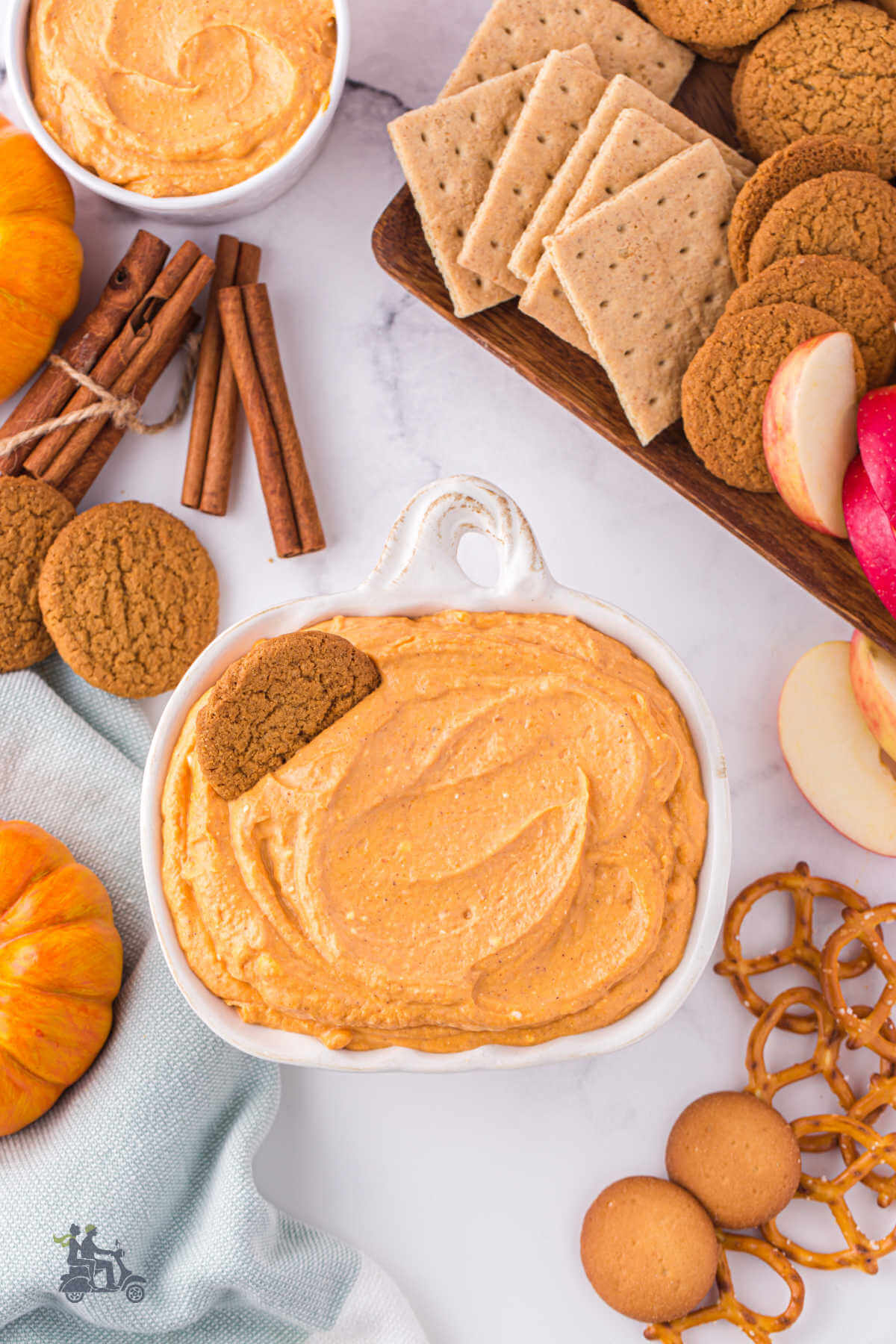 Cream cheese pumpkin dip with dippers for the dessert dip. 