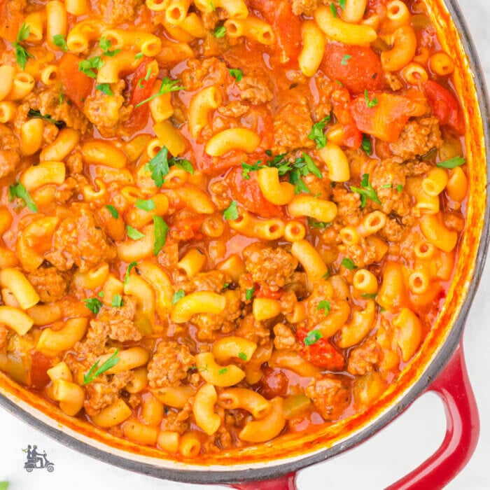 Easy Goulash Recipe With Ground Beef and Cheesy Macaroni