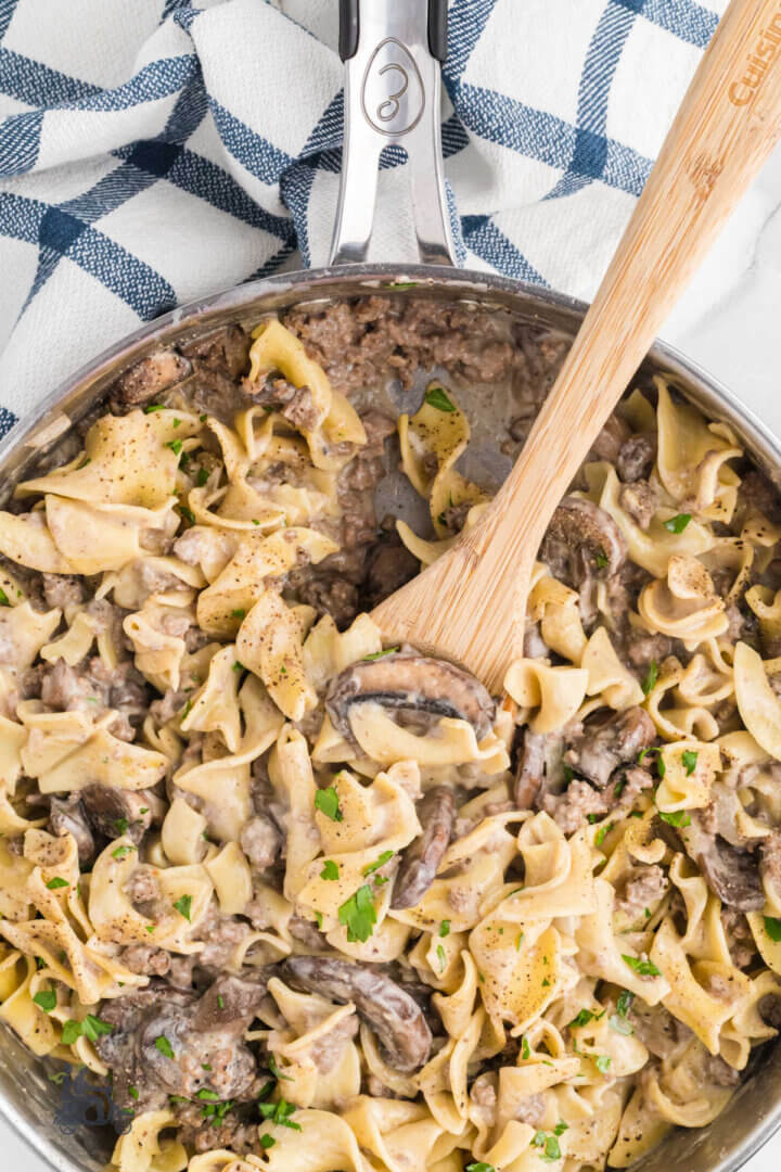 Easy Ground Beef Stroganoff Recipe With Mushrooms