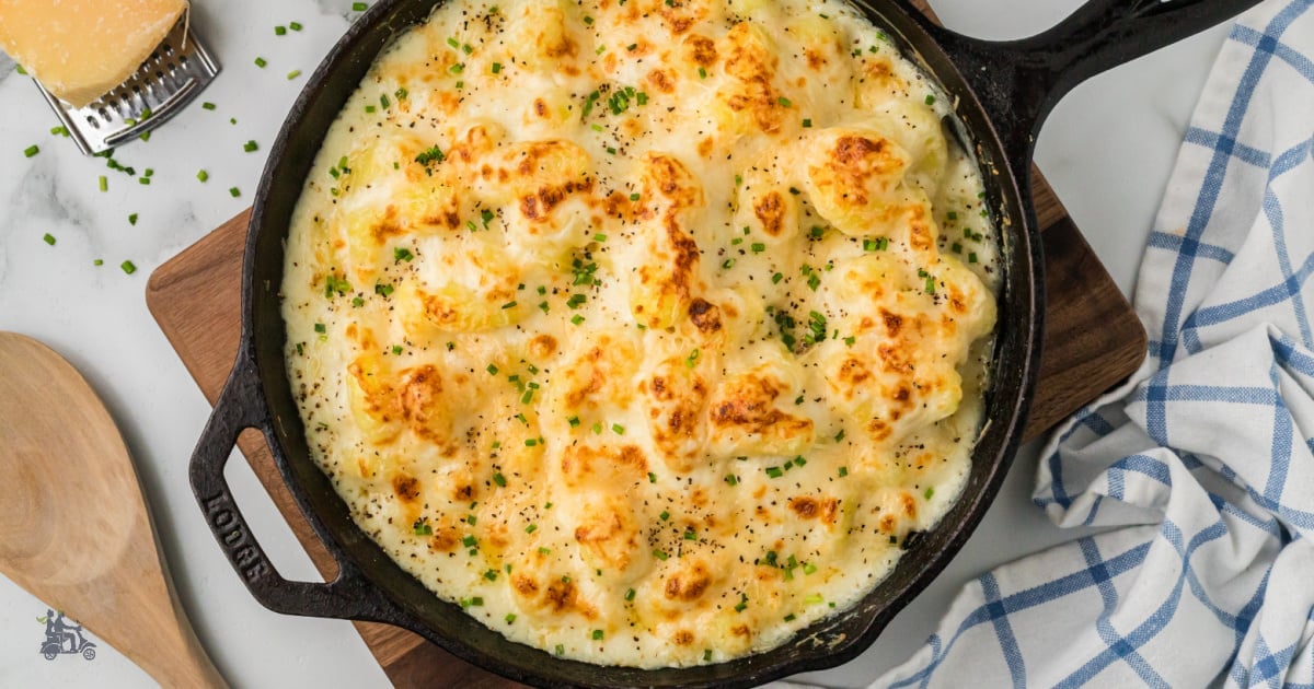 Easy Baked Gnocchi In Creamy Garlic Parmesan Sauce