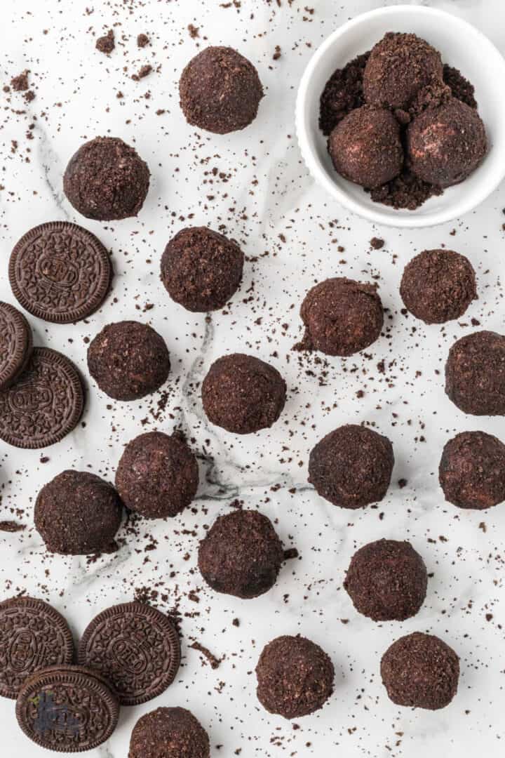 Indulgent Chocolate Rum Balls With An Espresso Twist
