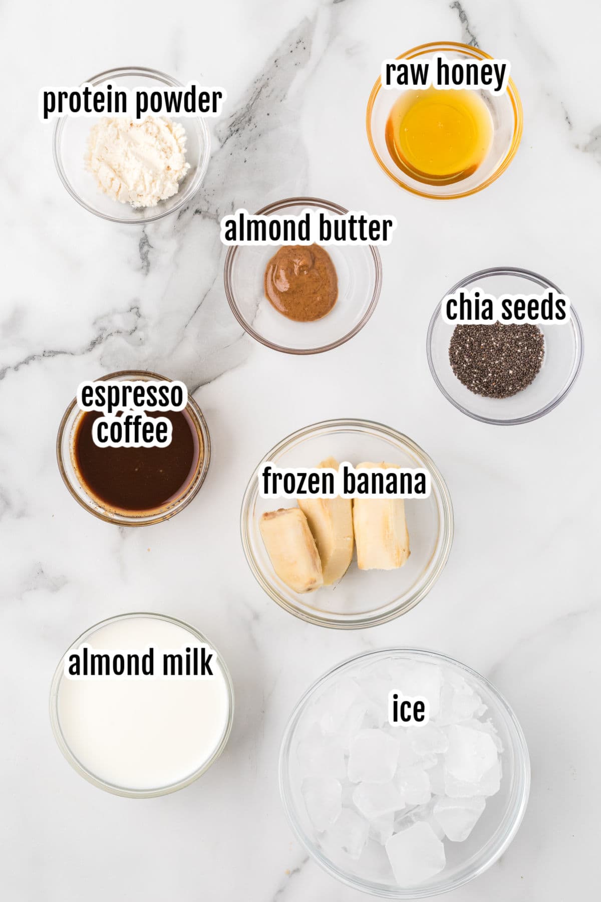 Image of the ingredients needed to make the banana smoothies with espresso coffee. 