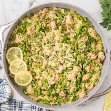 One-pan lemon chicken orzo pasta recipe for spring dinners.